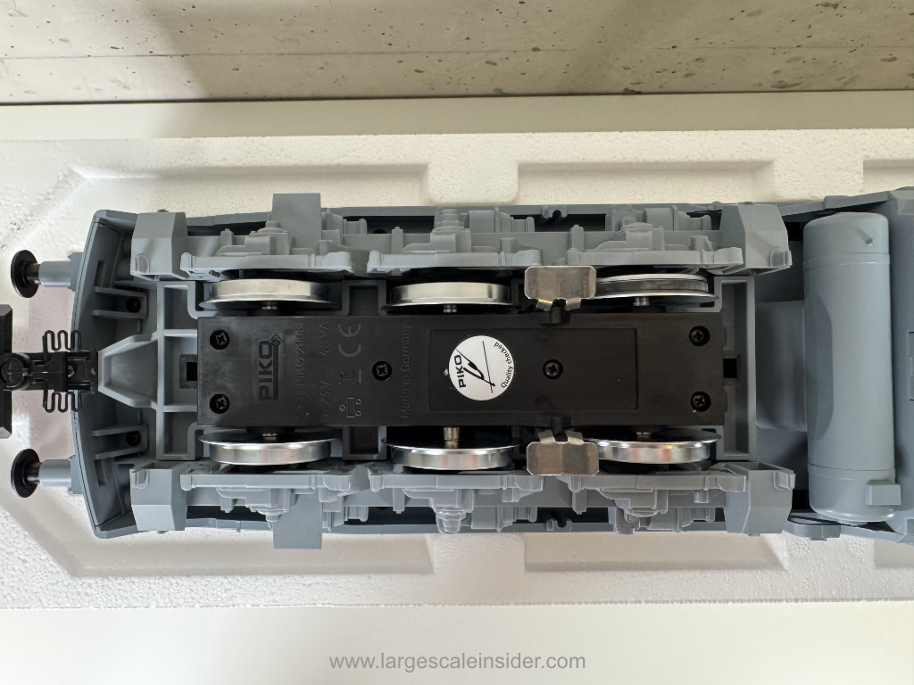 PIKO G 37586 BR 130 Ludmilla DR IV