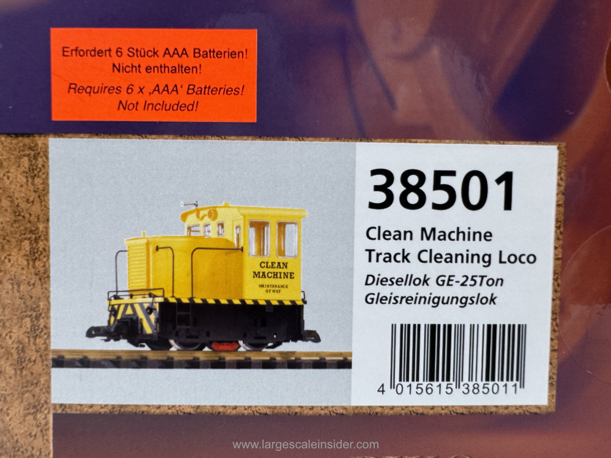 PIKO G 38501 GE 25 Ton Clean Machine Track Cleaner Battery Power