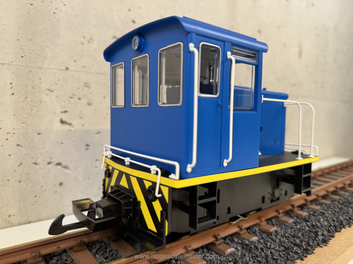 PIKO G 38502 GE 25 Ton Track Power